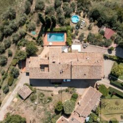 10 Bedroom property with pool and olive grove near SIena Tuscany (25)-1200