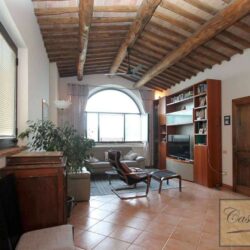 10 Bedroom property with pool and olive grove near SIena Tuscany (35)-1200