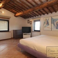 10 Bedroom property with pool and olive grove near SIena Tuscany (36)-1200