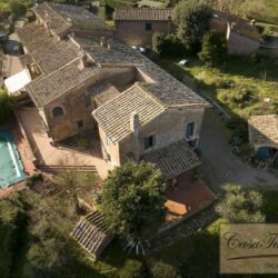 10 Bedroom property with pool and olive grove near SIena Tuscany (7)-1200