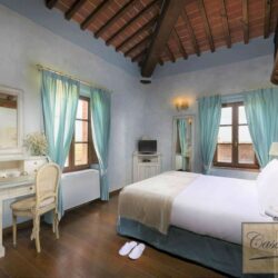 Boutique Hotel for sale in Tuscany (27)-1200
