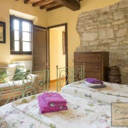 Chianti Farmhouse with pool for sale in Tuscany (19)-1200