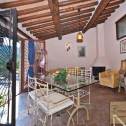 Chianti Farmhouse with pool for sale in Tuscany B (6)-1200