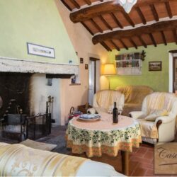 Chianti Farmhouse with pool for sale in Tuscany B c (2)