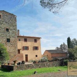 Farmhouse to restore near Gambassi Terme Tuscany (2)-1200