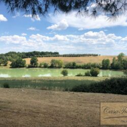 House for sale with Lake View Arezzo Tuscany (10)