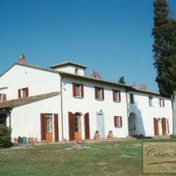 House for sale with Lake View Arezzo Tuscany (3)-1200