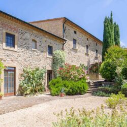 Agriturismo for sale with view of Volterra Tuscany (1)-1200