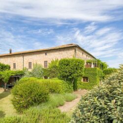 Agriturismo for sale with view of Volterra Tuscany (3)-1200
