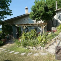House for sale with pool near Terni Umbria (17)