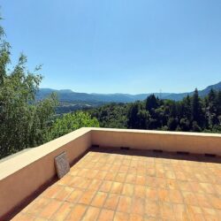 Large house with pool for sale near Molazzana Lucca Tuscany (13)-1200