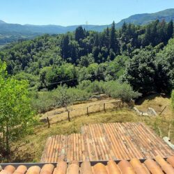 Large house with pool for sale near Molazzana Lucca Tuscany (15)-1200