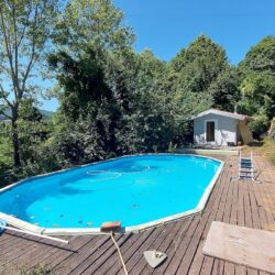 Large house with pool for sale near Molazzana Lucca Tuscany (25)-1200