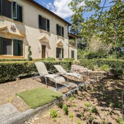 Luxury Villa with Tower and Pool for sale near Florence Tuscany (38)-1200