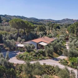 One Storey Property with Pool for sale near Bolgheri Tuscany (61)