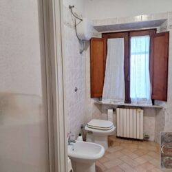 Apartment for sale in San Gimignano Tuscany (2)