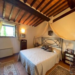 Apartment for sale with Shared pool near Cortona Tuscany (25)-1200