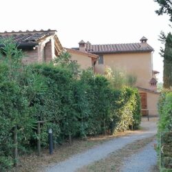 Apartment for sale with pool San Gimignano Tuscany (11)