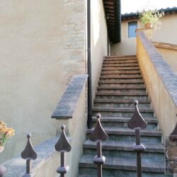 Apartment for sale with pool San Gimignano Tuscany (13)