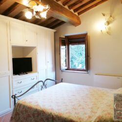 Apartment for sale with pool San Gimignano Tuscany (5)