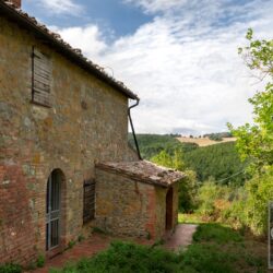 Farmhouse for sale near Montepulciano and Chianciano Terme (3)