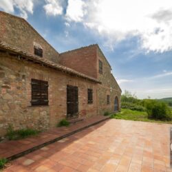 Farmhouse for sale near Montepulciano and Chianciano Terme (4)