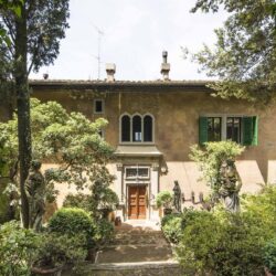 Grand villa for sale in the Florence hills Tuscany (31)