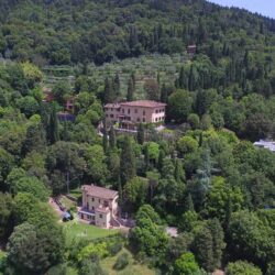 Grand villa for sale in the Florence hills Tuscany (43)