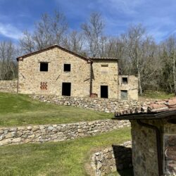 Group of buildings for sale near Bagni di Lucca Tuscany (1)
