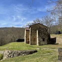Group of buildings for sale near Bagni di Lucca Tuscany (21)
