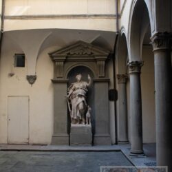 Historic Palazzo for sale in Florence Tuscany (52)