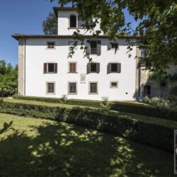 Historic Villa for sale near Florence Tuscany (10)