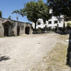 Historic Villa for sale near Florence Tuscany (38)