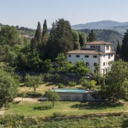 Historic Villa for sale near Florence Tuscany (47)