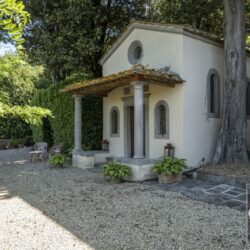 Historic Villa for sale near Florence Tuscany (8)