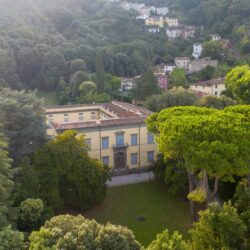 Historic villa for sale near Lucca Tuscany (26)