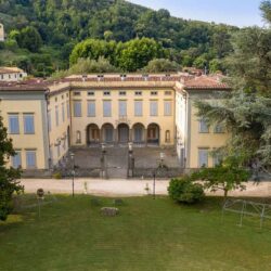 Historic villa for sale near Lucca Tuscany (41)