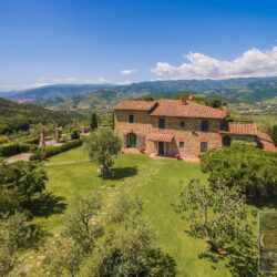Luxury property for sale near Pistoia with pool, Tuscany (25)-1200