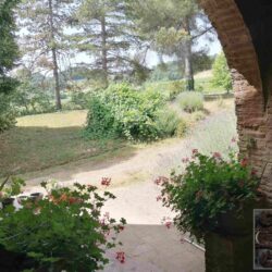 Beautiful Farmhouse for sale near San Gimignano, Tuscany (19)