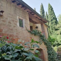 Beautiful Farmhouse for sale near San Gimignano, Tuscany (34)