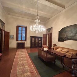 Frescoed villa for sale near Lorenzana Crespina Pisa Tuscany (10)