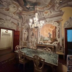 Frescoed villa for sale near Lorenzana Crespina Pisa Tuscany (13)