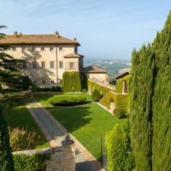 Historical-Residence-Montecchio-Umbria-Italy-Luxury-01