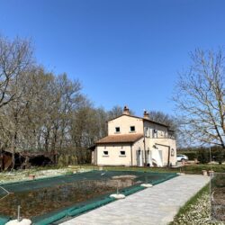 House with pool for sale near Cortona Tuscany (29)
