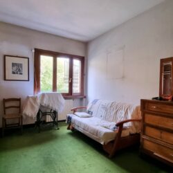 Modern Villa for sale Gragnano Lucca Tuscany (24)