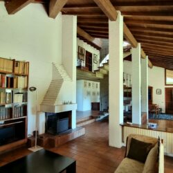 Modern Villa for sale Gragnano Lucca Tuscany (40)