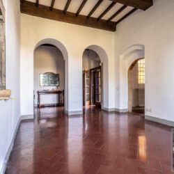 Villa for sale overlooking Florence, Tuscany (2)