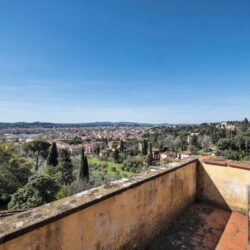 Villa for sale overlooking Florence, Tuscany (25)