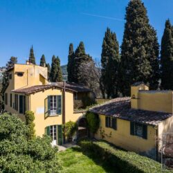Villa for sale overlooking Florence, Tuscany (51)