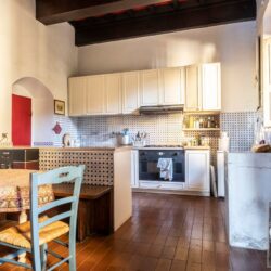 Villa for sale overlooking Florence, Tuscany (8)